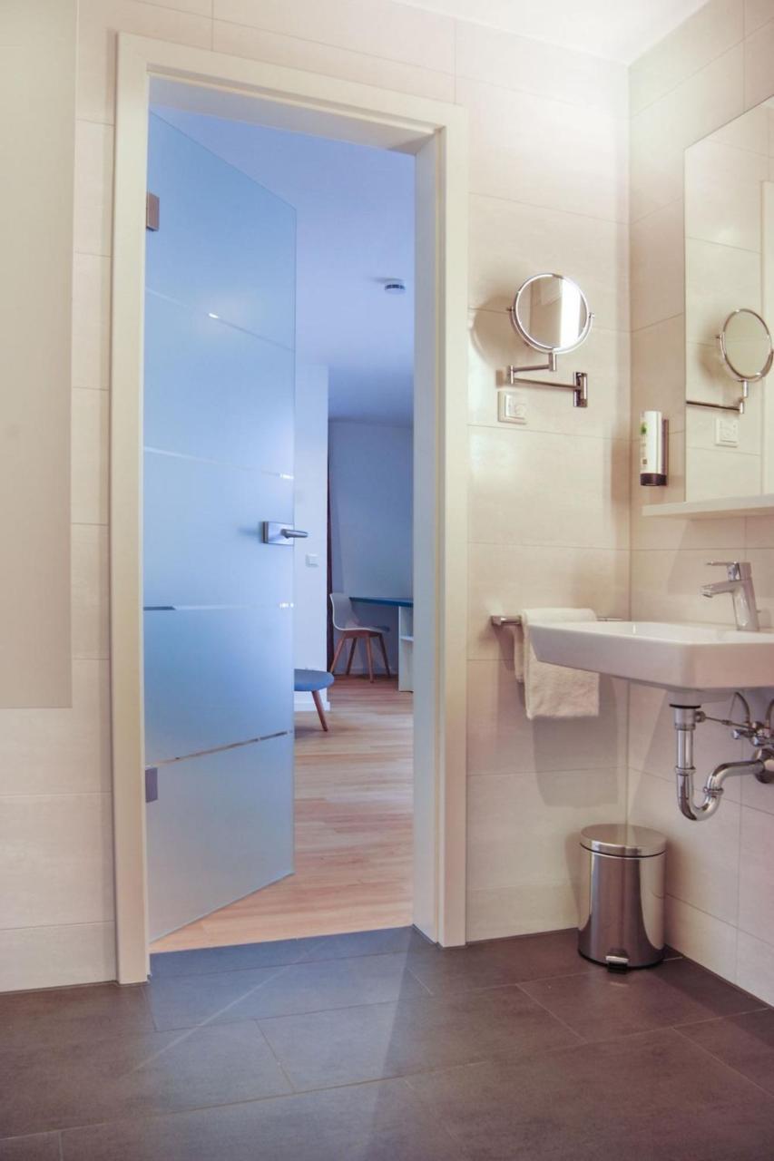 Seeger Living Premium West Карлсруэ Экстерьер фото